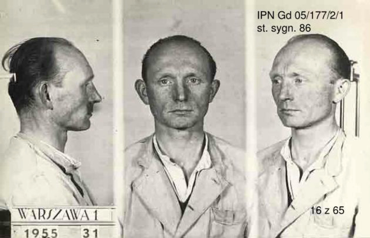 Antoni Nadolny - Zdjęcie sygnalityczne z przyjęcia do więzienia WARSZAWA-1 na Mokotowie (2 maja 1955)